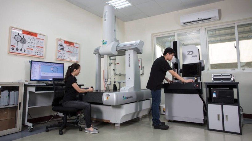 TRanscycko QC room using 3D CMM machine